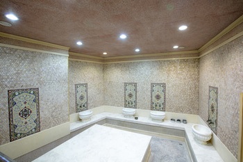 Shah Palace Luxury Museum Hotel