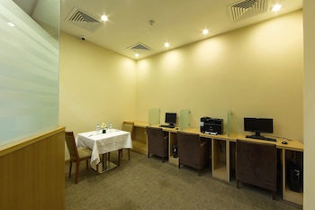Lotus Grand Hotel fotoğrafı