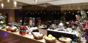 Lotus Grand Hotel galeri fotoğrafı