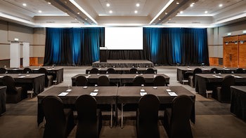 Grand Pacific Hotel Fiji