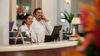 Grand Pacific Hotel Fiji