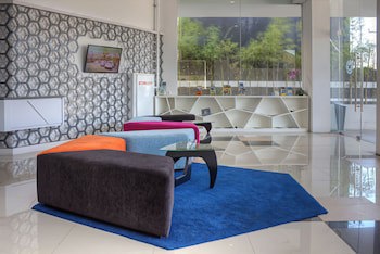 Berry Biz Hotel Powered By Archipelago