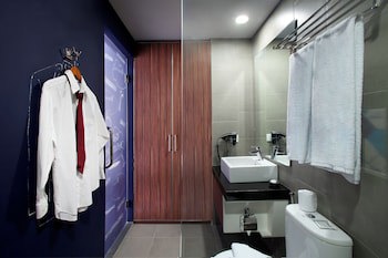 Berry Biz Hotel Powered By Archipelago
