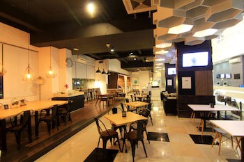 Berry Biz Hotel Powered By Archipelago