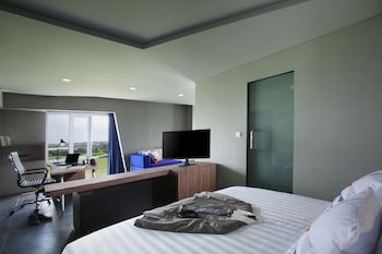 Berry Biz Hotel Powered By Archipelago