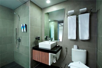 Berry Biz Hotel Powered By Archipelago