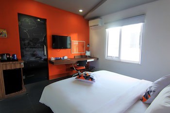 Berry Biz Hotel Powered By Archipelago
