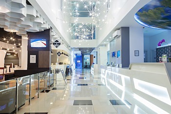 Berry Biz Hotel Powered By Archipelago