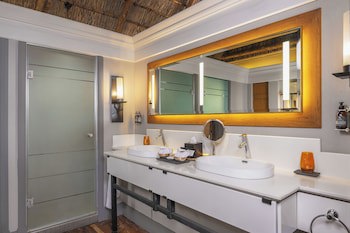 Chobe Water Villas