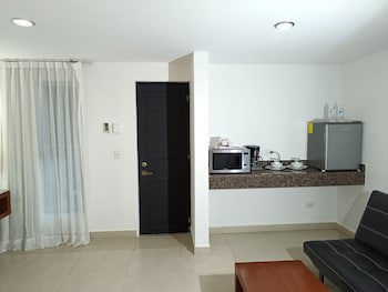 Grand City Hotel - Near Market 28