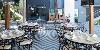 Grand City Hotel - Near Market 28