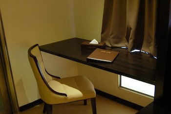 Ernes Hotel