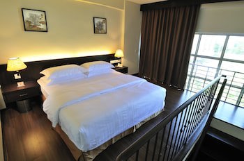 Ernes Hotel