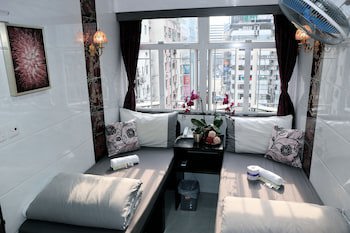 Canada Hotel