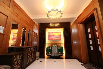 Aleex Villa