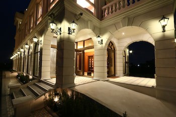 Aleex Villa