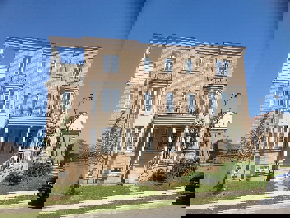 Toronto North Travellers Home