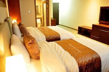 Hyunjin Tourist Hotel
