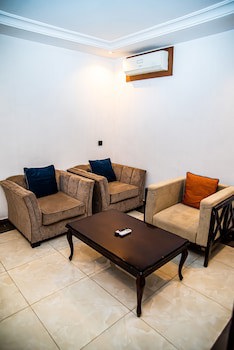 Fritz Apartments And Suites