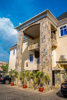 Fritz Apartments And Suites