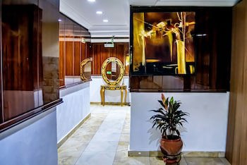 Fritz Apartments And Suites