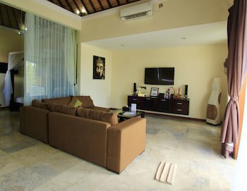 O Villas
