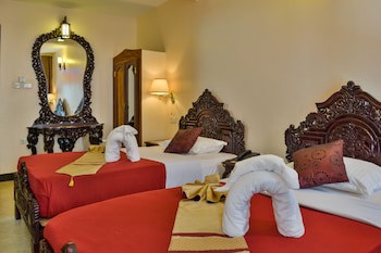 Tembo House Hotel