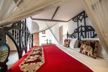 Tembo House Hotel