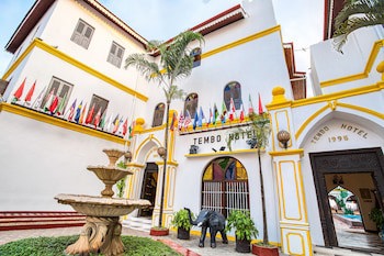 Tembo House Hotel
