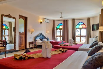 Tembo House Hotel