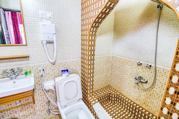 Tembo House Hotel