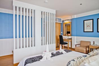 Paradise Hotel