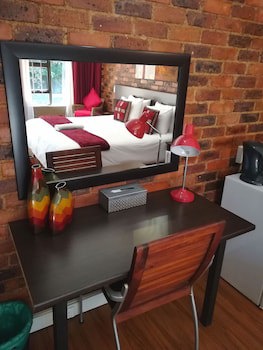 24 Onvrey Guest House