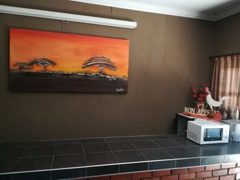24 Onvrey Guest House