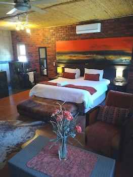 24 Onvrey Guest House