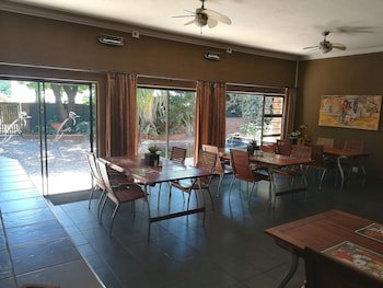 24 Onvrey Guest House