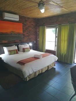 24 Onvrey Guest House
