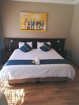 24 Onvrey Guest House