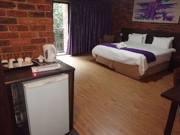 24 Onvrey Guest House