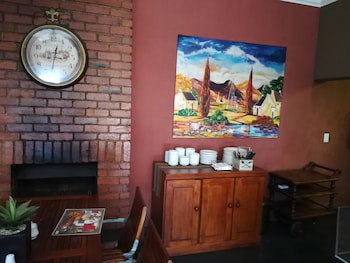 24 Onvrey Guest House