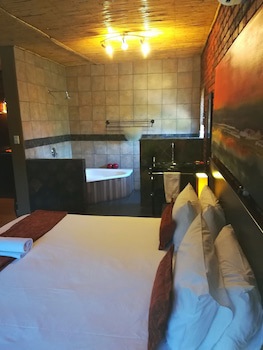 24 Onvrey Guest House