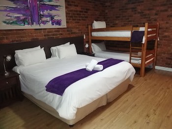 24 Onvrey Guest House
