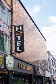 Artz Hotel Johor Bahru