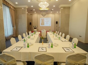 City Tower Hotel