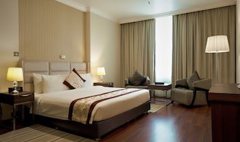 City Tower Hotel