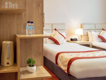 City Tower Hotel