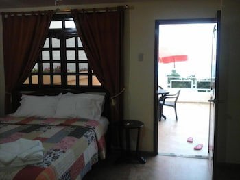 Puerta Sol Inn