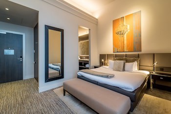 Terhills Hotel