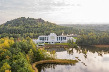 Terhills Hotel