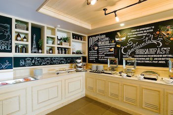 Citrus Sukhumvit 11 Bangkok By Compass Hospitality